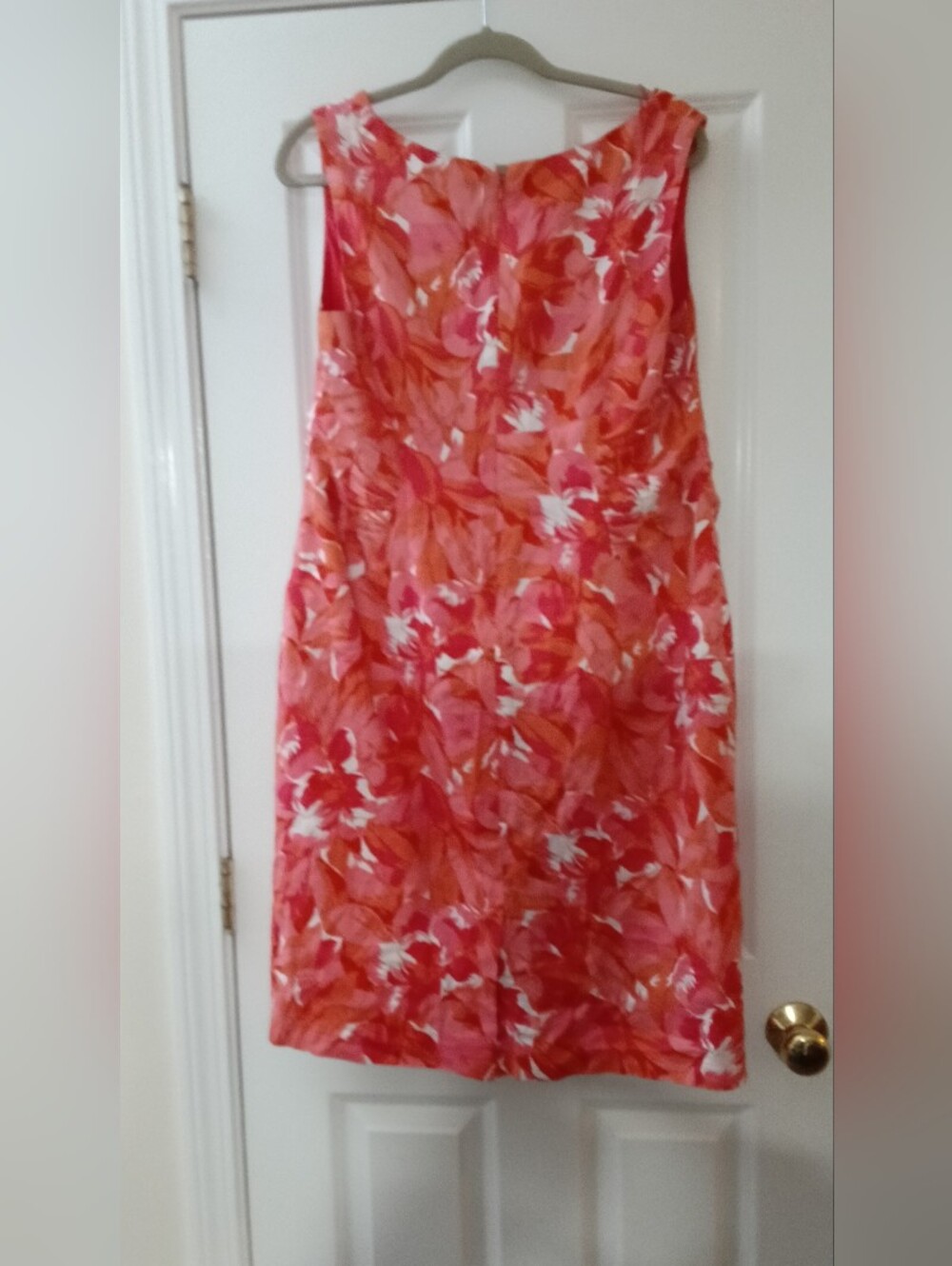 ADRIANNA PAPELL Floral V-Neck Sleeveless Sheath Dress in Coral Pink SIZE 16W - Picture 5 of 10